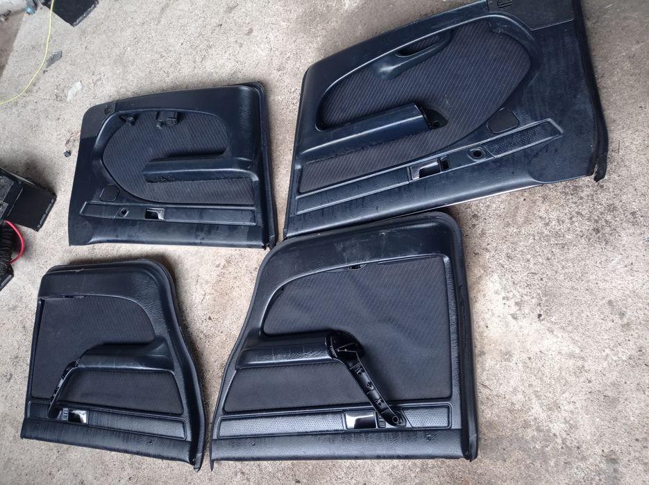 Audi A6 C4 boczki boczek elektryczne