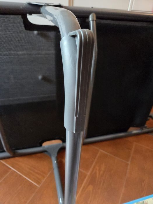 Espreguiçadeira Belavi