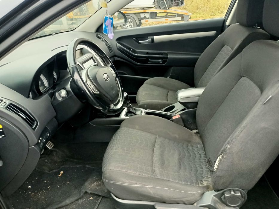 Kia Ceed 2.0CRDI 140km 07r