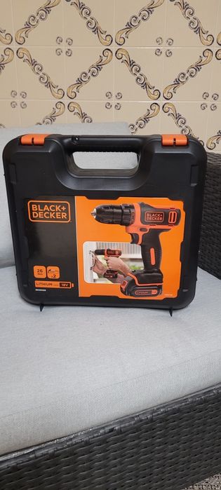 Caixa Black & Decker