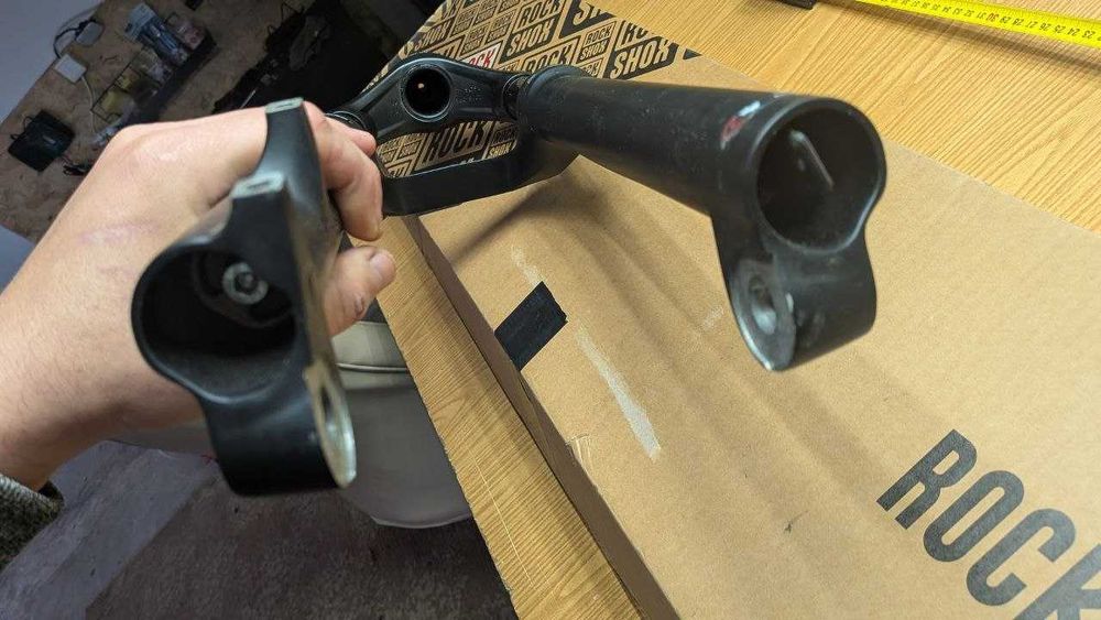 Вилка Rock Shox Recon Silver RL E-MTB Solo Air 120mm 27.5" 29 boost