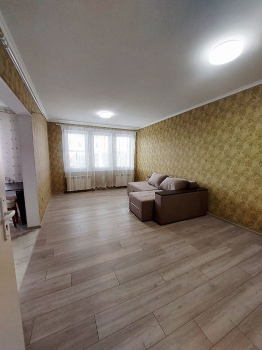 Продам 3-х кімнатну квартиру ЖК Олімпік.