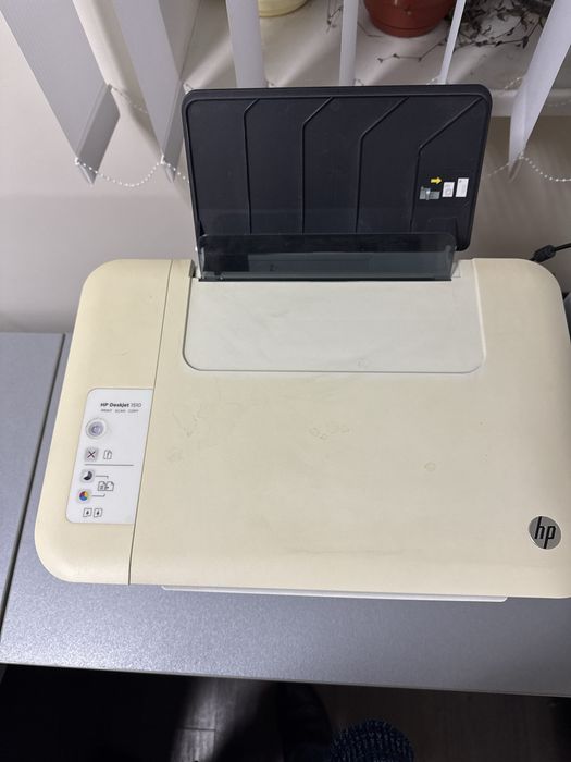 Принтер та сканер HP