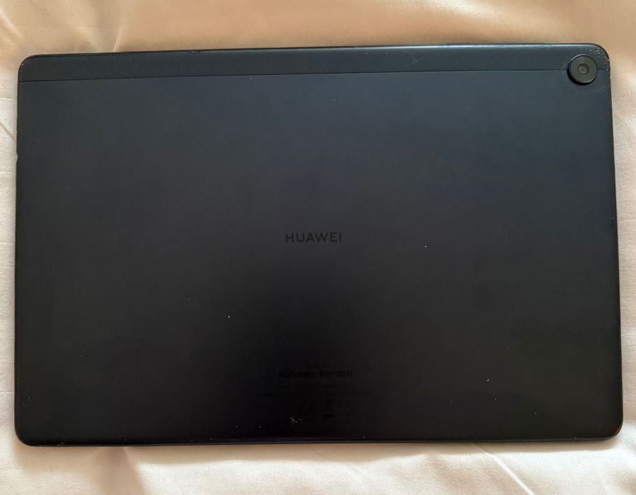 Продам б/у планшет Huawei MatePad T