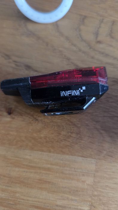 Lampki rowerowe Infini Lava Set I-260WR (Przód + Tył) USB