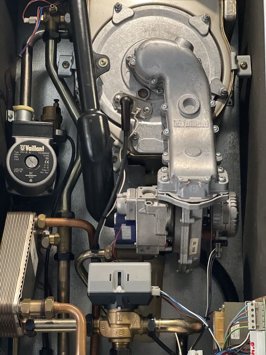 Продам котел газовый Eco Tec 24kv с горантией