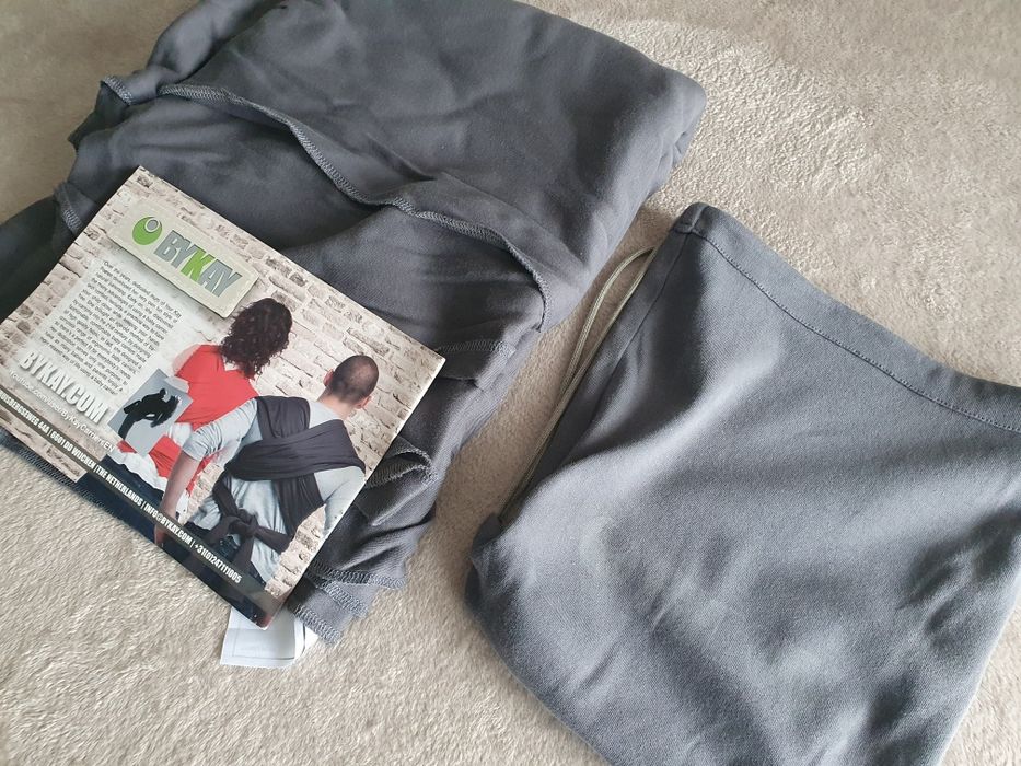 Chusta do noszenia Niemowląt ByKay. Chusta do chustonoszenia.