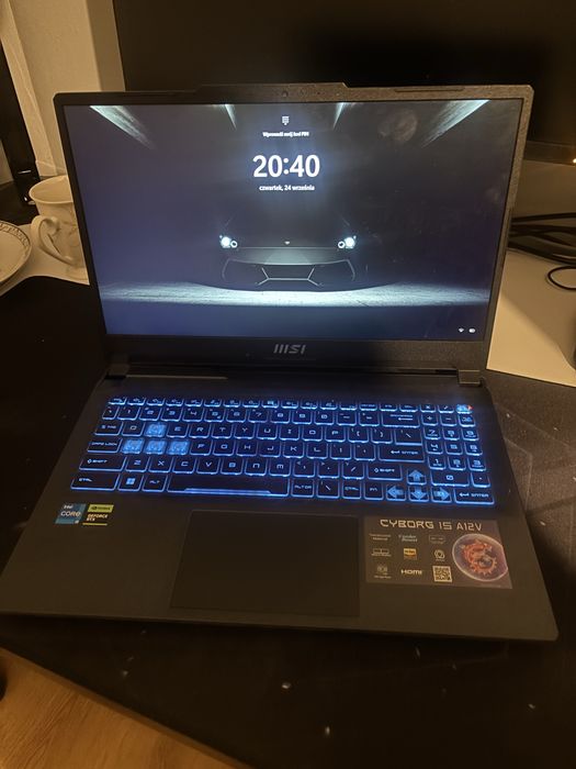 MSI Cyborg 15 A12V – RTX 4060 / i5-12450H