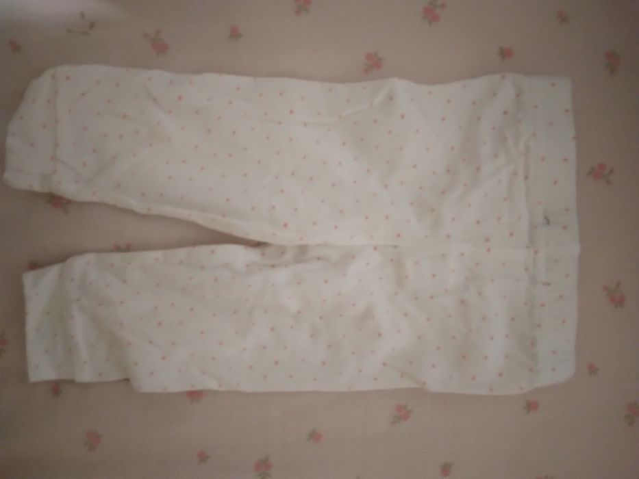 Calça de menina branca