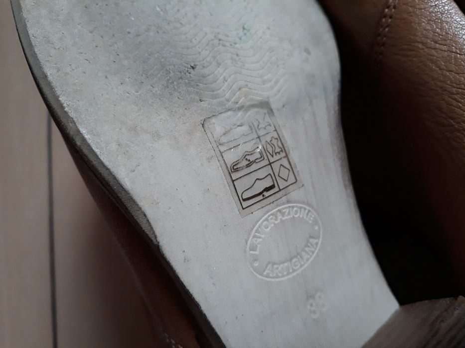 Кожаные демисезонные женские ботинки сапоги Maddison 38 размер ecco