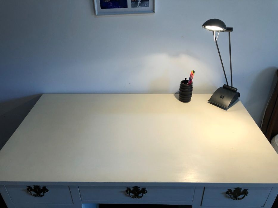 Secretária branca antiga de madeira maciça