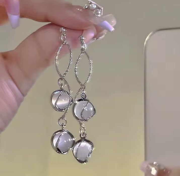 Długie wiszące kolczyki - nowe