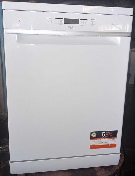Máquina de lavar loiça Whirlpool