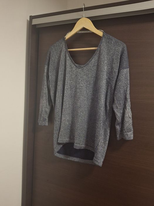 Bluzka z metaliczną nitką