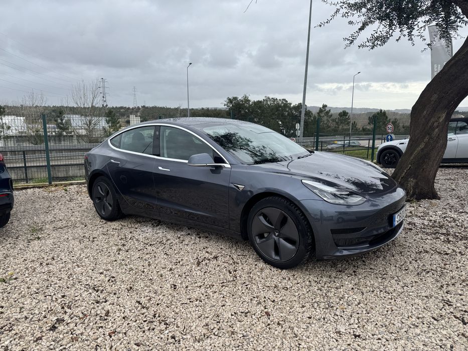 Tesla Model 3 Standard Range Plus Set 2020 - 64mil km