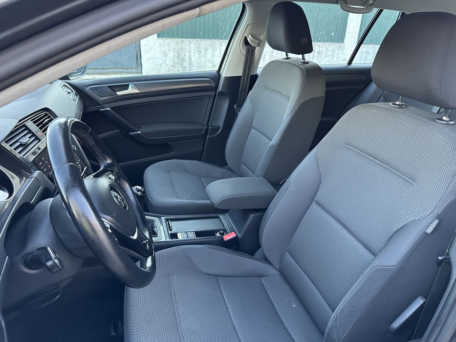 Volkswagen Golf 7.5 1.6 TDI BlueMotion Nacional