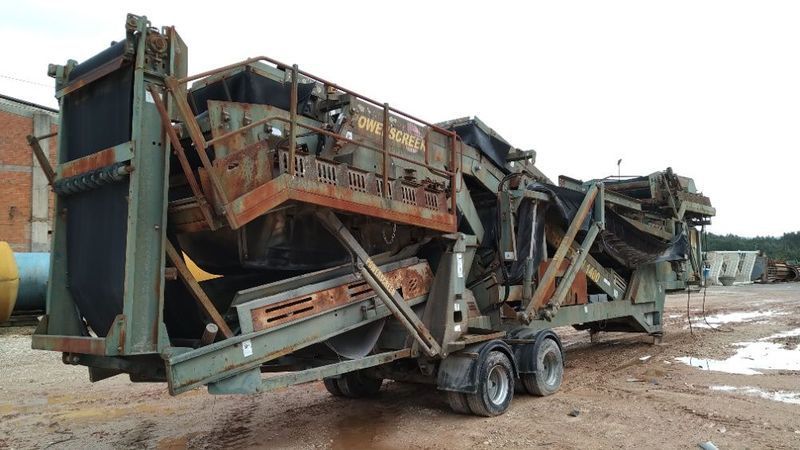 Crivo Powerscreen Chieftain 1400