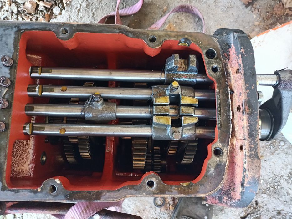 skrzynia most zwolnice mf massey ferguson 255 ,3512 ursus 2812 części