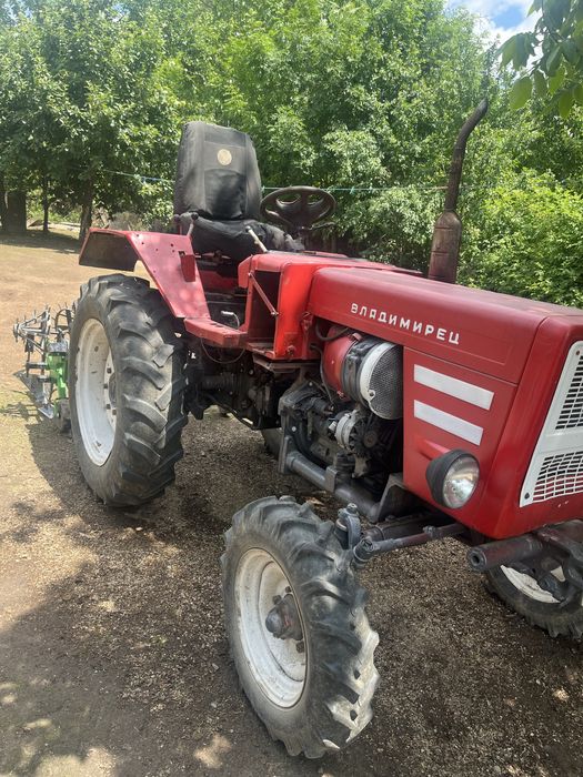 Продам трактор т 25 на ходу