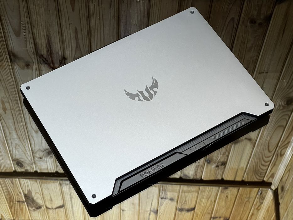 Asus TUF 15, GTX1660ti, Ryzen 7 4800h, 16ram