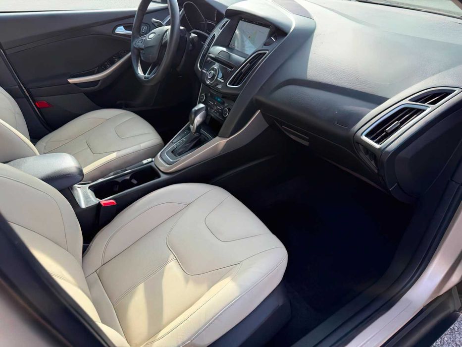 Ford Focus Titanium      2018