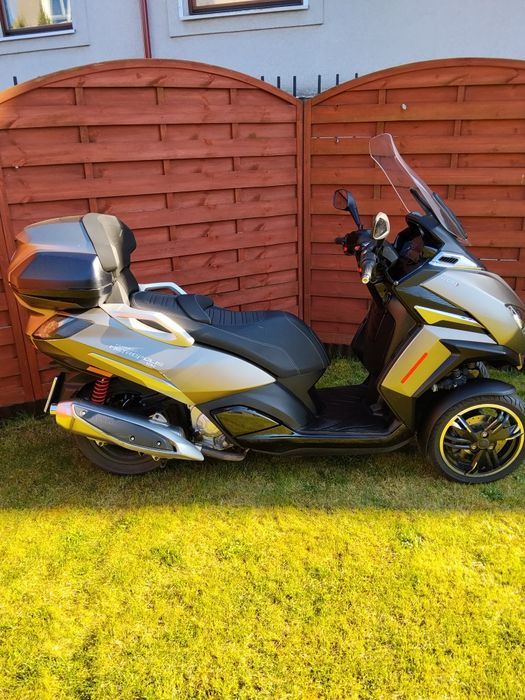 Skuter Peugeot metropolis SW
