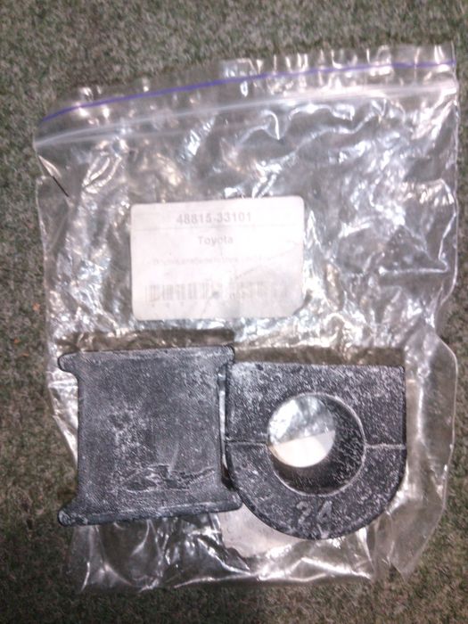 Втулка стабілізатора toyota 24mm