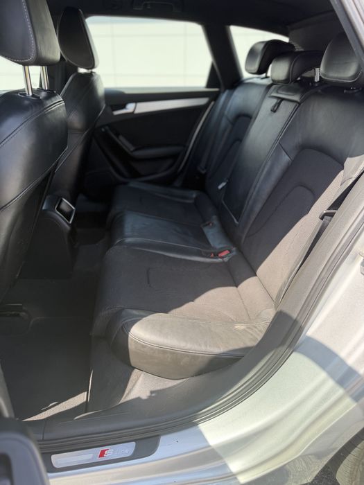 Audi A4 Avant 2.0 TDI 143cv S-Line