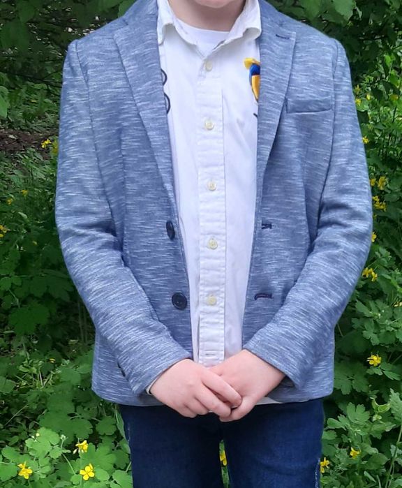 Красивий піджак на хлопчика