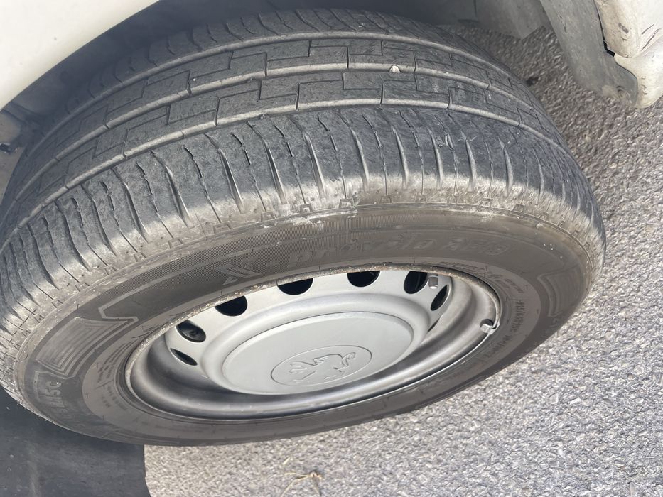 Carrinha Peugeot Expert 3 lugares