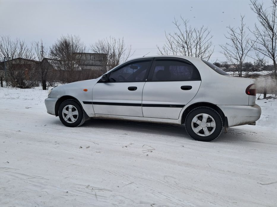 Продам ланоса  в гарному стані