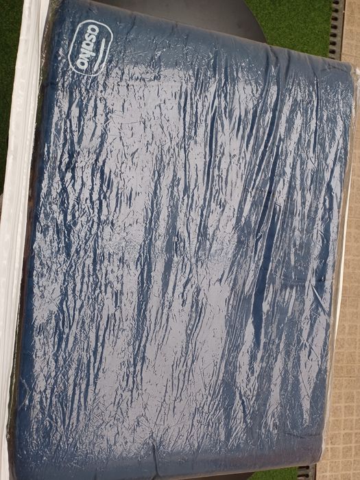 Colchão de cama de viajem marca asalvo.