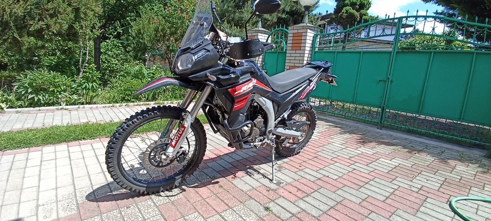 мотоцикл Voge 300 rally