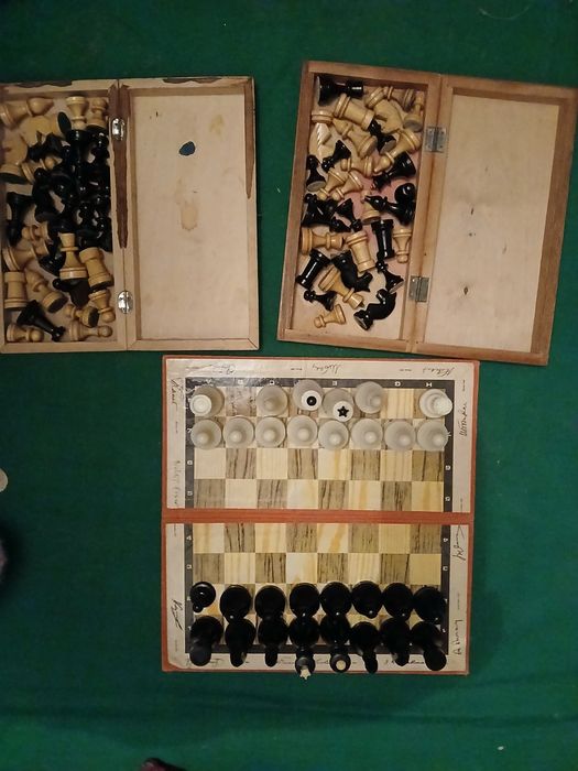 Продам деревянные шахматы