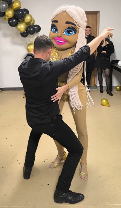 Biały Miś Tancerz Striptizer Alvaro lalka Jessica  – Żywa Maskotka