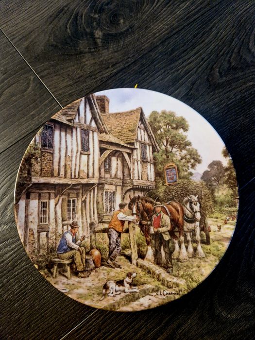 Talerze dekoracyjne Royal Doulton