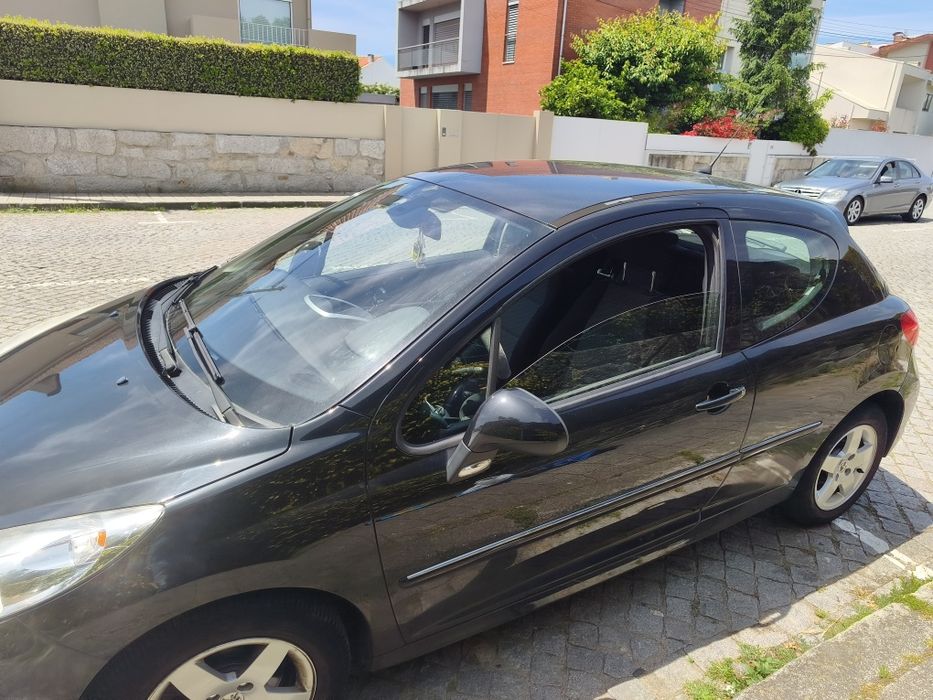 Peugeot 207 1.4 sport 2010 120 000km GPL