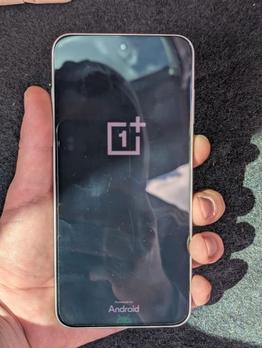 OnePlus Ace 5 Ultra 12/256gb під відновлення