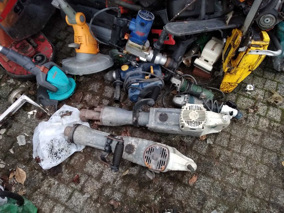 Sanki młot udarowy agregat prądotwórczy uszkodzone