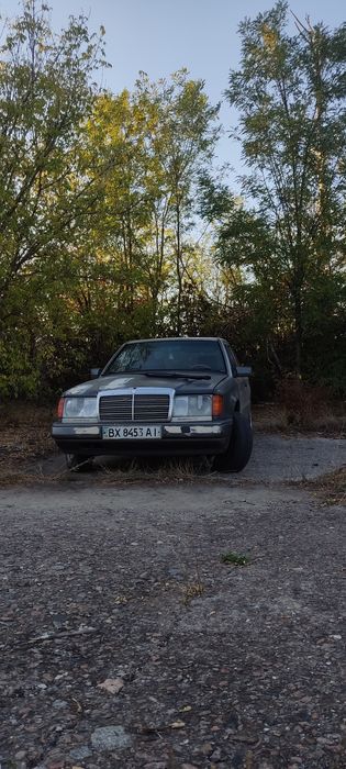 Мерседес 124 1986