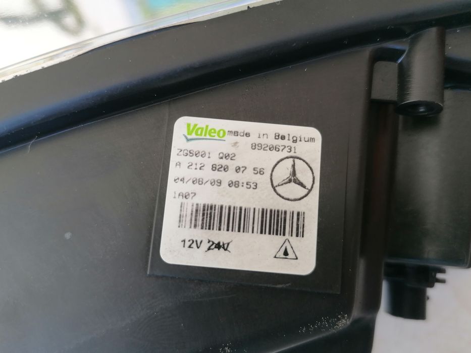 farol de nevoeiro Mercedes E