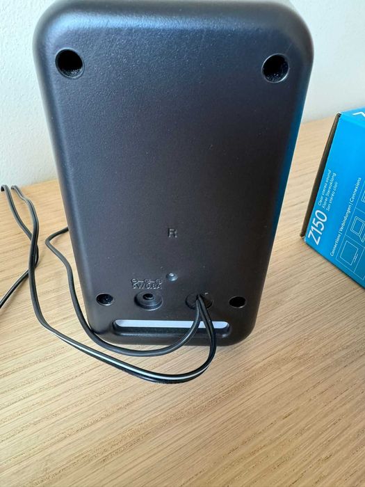 Colunas Logitech Z150