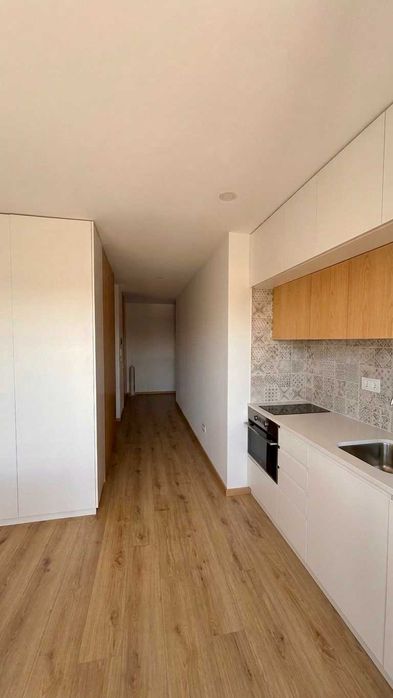 Arrenda-se T0 Novo a partir de 1 de Agosto - Totalmente Equipado e Mobilado – Águas Santas – 900€/mês