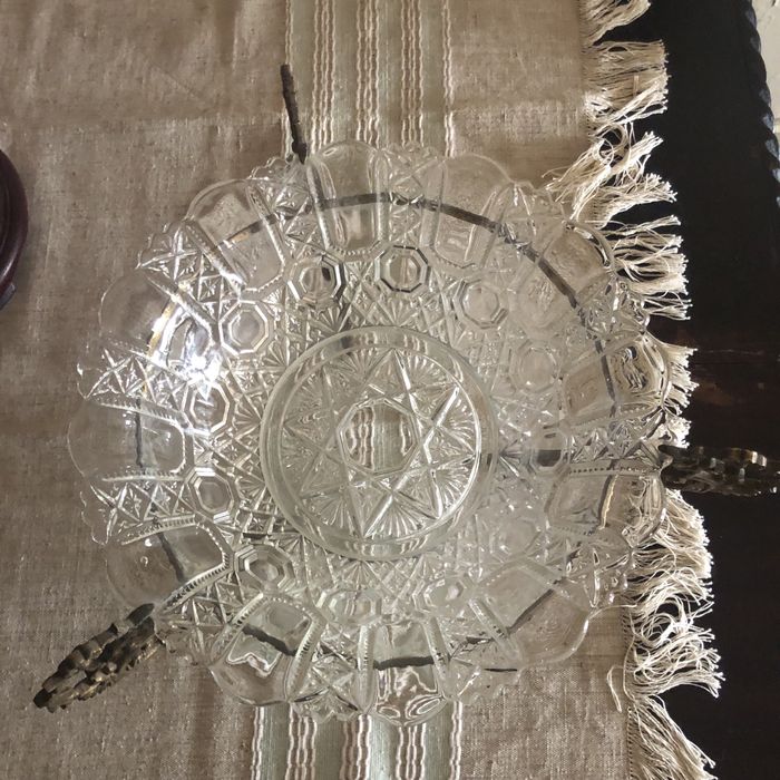 Taca de vidro pra fruta muito antiga