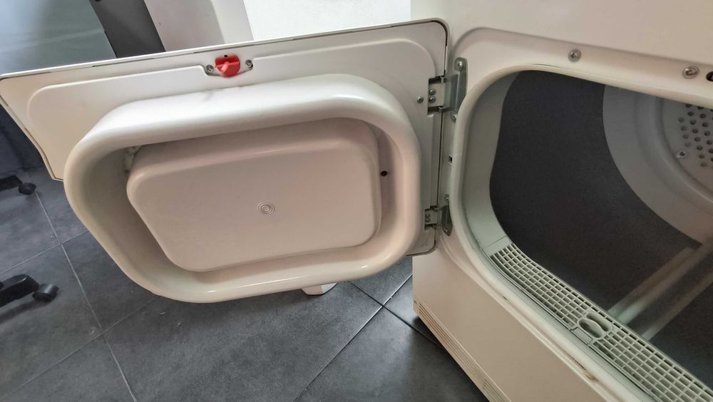 Máquina de Secar Roupa - Usada/Avariada