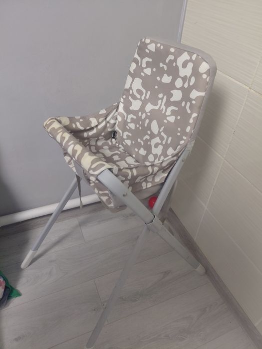Стільчие для готування IKEA