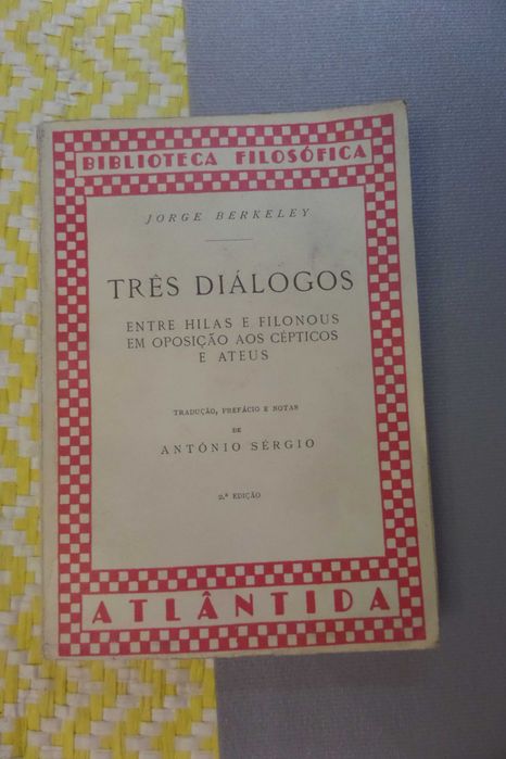 Three Dialogues
Jorge Berkeley