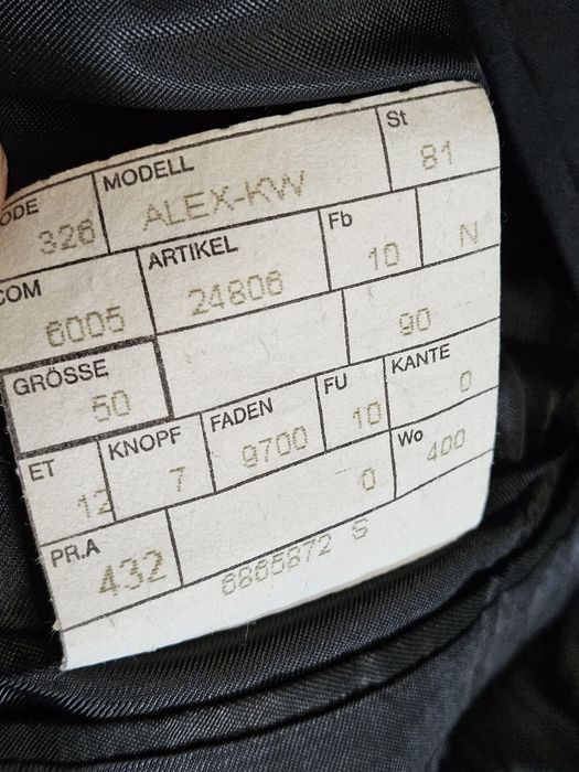 Garnitur męski czarny marki Licona rozmiar 50 wełna