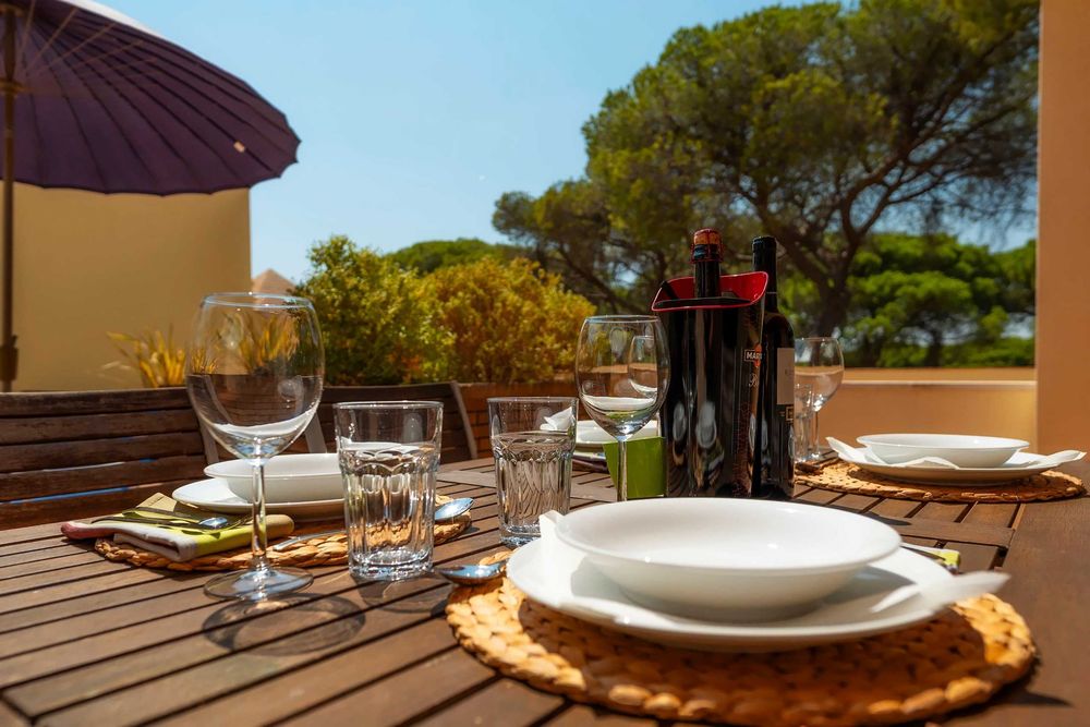 PRESTIGE MOURA ZARA T3 - com piscina e garagem em Vilamoura.