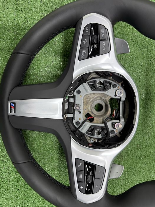 BMW G05 G06 G07 руль